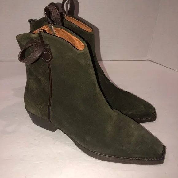We The Free People Green Suede Wesley Western Cowboys Boots Shoes sz 6.5/36.5